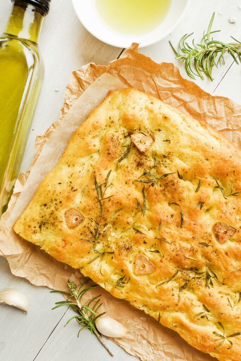 Alton Brown Focaccia Foccacia Bread, Focaccia Bread Recipe, Bread Dough Recipe, Frozen Bread Dough, Food Film, Sour Foods, Focaccia Recipe, Fresh Tomato Sauce, Alton Brown