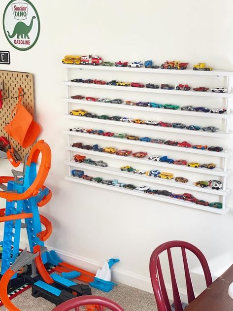 DIY Matchbox Car Shelf Tutorial — Design of Your Life Matchbox Car Wall Storage, Diy Car Shelf, Diy Hot Wheels Storage, Hot Wheels Holder, Hot Wheels Bedroom, Hot Wheels Shelf, Matchbox Car Storage, Matchbox Cars Display, Cubby Wall Shelf