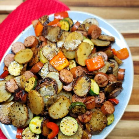 Blackstone Cowboy Stir-Fry - Homemade on a Weeknight Cowboy Stir Fry, Easy Griddle Recipes, Recipes For Camping, Outdoor Griddle Recipes, Outdoor Cooking Recipes, Camping Menu, Meat And Potatoes, Flat Top Griddle, Griddle Recipes