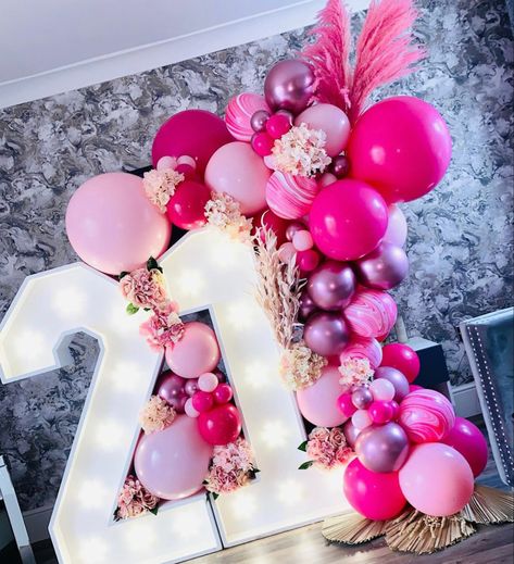 Pink Pool Party Decorations, Birthday Event Ideas, 21st Birthday Balloons, Marquee Numbers, 22 Bday, 21 Party, Pink Party Theme, 40th Birthday Party Decorations, Glow Birthday Party