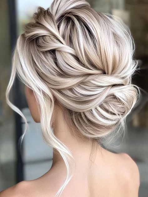 Elegant and Versatile Updos for Long Hair: Chic Styles for Every Occasion Bride Loose Updo, Wedding Party Hair Updo, Hairstyles For Up Hair, Hair Up Elegant Hairstyles, Flowy Updo, Updo For Long Thick Hair Wedding, Formal Hairstyles Updo Elegant, Flowy Wedding Hairstyles Loose Updo, Loose Hair Updos