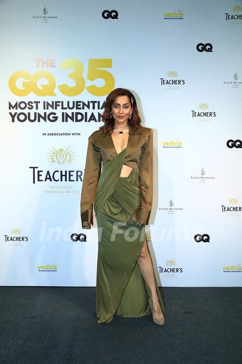 Anusha Dandekar snapped at the GQ 35 Most Influential Young Indians Award Anusha Dandekar, Aarti Singh, Awards Night, Sony Tv, Celebration Gif, English Movies, Home Tv, Gq, Fanfiction