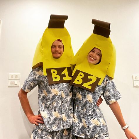 DIY banana’s in pajamas costume. Couples Halloween costume. Bananas In Pajamas Costume, Aussie Icons Costume Ideas, Banana Costume Diy, Bananas In Pyjamas Costume, Bananas In Pajamas, Costume Couples Halloween, Pajamas Diy, Aussie Icons, Banana In Pyjamas