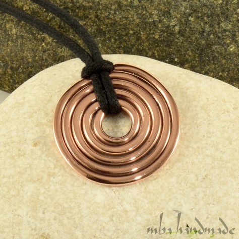 Copper Jewelry Necklaces, Copper Necklace Handmade, Diy Copper Jewelry, Hammered Copper Jewelry, Copper Jewelry Diy, Forged Jewelry, Penny Jewelry, Handmade Copper Bracelet, Handy Craft