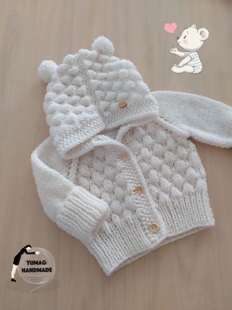 Newborn Coats, Knit Baby Jackets, Tema Disney, White Long Sleeve Sweater, Baby Boy Sweater, White Knit Cardigan, Pattern Cardigan, Baby Boy Jackets, Knitted Baby Cardigan