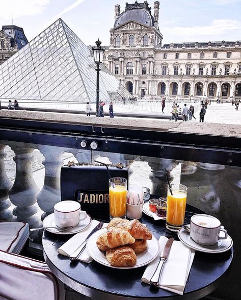 Food With A View, Breakfast In Paris, Breakfast With A View, Paris Breakfast, Paris Life, Life In Paris, Paris Dream, French Aesthetic, France Aesthetic