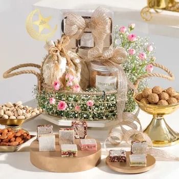 Golden Festivities - Eid Hamper Eid Hampers, Diwali Gift Hampers, Hamper Gift Basket, Indian Room, Celebration Box, Send Flowers Online, Grandparents Day Gifts, Online Flower Delivery, Packing Ideas