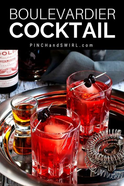 Wondering how to make a Boulevardier Cocktail? You'll see how easy it is with this recipe - a delicious and potent concoction with bourbon, Campari and vermouth (a twist on the classic Negroni using whiskey instead of gin) #boulevardiercocktail #boulevardiercocktailrecipe #cocktails #craftcocktailrecipe #libations Boulevardier Cocktail Recipe, Classic Negroni, Boulevardier Cocktail, Easy To Make Cocktails, Negroni Cocktail, Craft Cocktail Recipe, Boulevardier, Sparkling Drinks, Whiskey Drinks