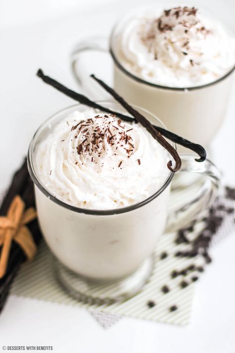 Healthy Vanilla Bean Frappuccino Vanilla Bean Frappuccino Recipe, Vanilla Bean Frappuccino, Starbucks Vanilla Bean Frappuccino, Vanilla Drinks, Baking Healthy, Frappuccino Recipe, Low Carb Drinks, Nice Recipes, Healthy Fruit