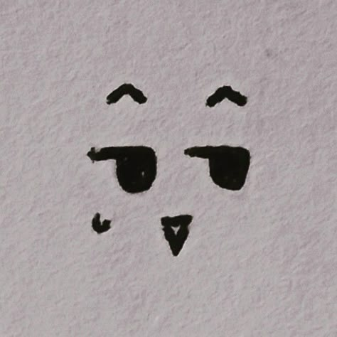 Mini Face Drawing, Cute Face Drawing Cartoon, Easy Funny Drawings Doodles, Face Doodles Simple, Cute Doodle Faces, No Face Doodle, Doodle Faces Expressions, Pouty Face Drawing, Annoyed Face Drawing