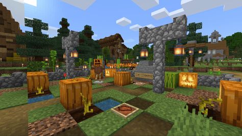 Minecraft Graveyard, Minecraft Halloween, Minecraft World, Decoration For Halloween, Minecraft Inspo, Minecraft Survival, Minecraft Stuff, Mushroom House, Minecraft Ideas