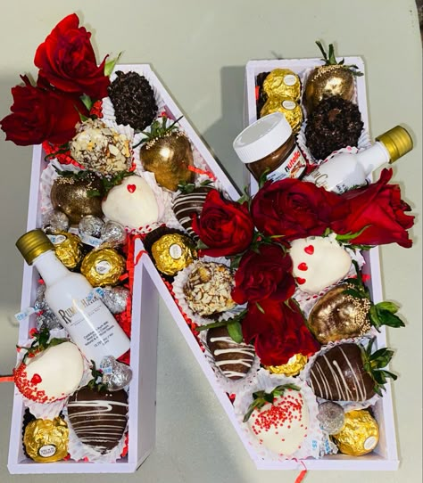 Alphabet Gift Box Ideas, Letter Floral Arrangement, Letter Chocolate Covered Strawberries, Chocolate Letter Gift, Box With Roses And Chocolate, Chocolate Covered Strawberry Letter Boxes, Letter Box Filled With Sweets, Wine Gift Box Ideas, Creative Photography Logo