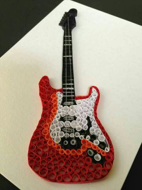 Paper Quilling Guitar, Quilling Paper, Paper Artwork, Quilling Designs, Quilling Art, Paper Quilling, Mosaic Glass, Paper Art, Mosaic