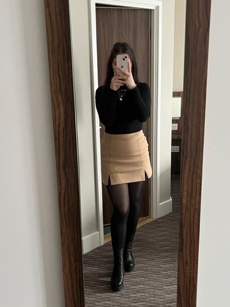 Corduroy Skirt Outfit Fall Tights, Skirt And Tights Outfit Midsize, Outfit Con Botines Cafe, Skirt With Pantyhose Outfits, Winter Mini Skirt In Brown, Office Skirt Outfit, Shimla, Corporate Outfits, Fashion Victim