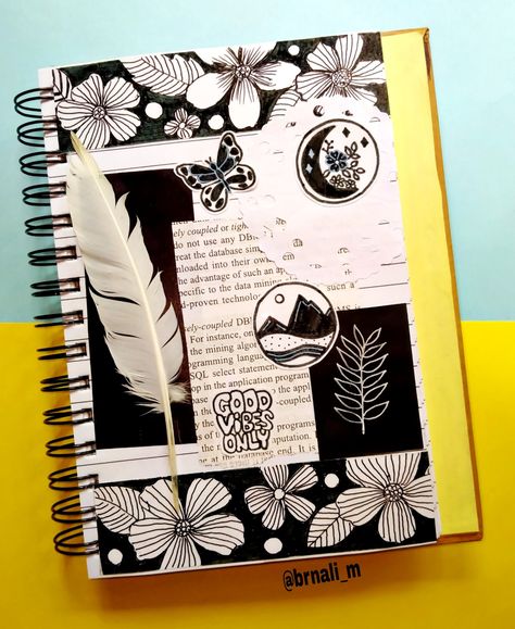 Black Theme Journal Ideas, Journal Painting, Couple Scrapbook, Diy Notebook Cover, Dream Word, Black Journal, Kids Canvas Art, Cute Scrapbooks, Scrapbook Cover