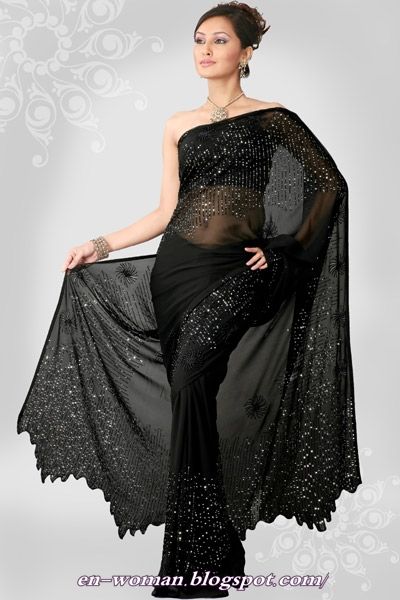 classic black Black Saree Designs, Draping Saree, Saree Pictures, Low Waist Saree, Saree Indian Wedding, Indian Wedding Saree, Party Saree, Saree Fancy, Designer Sari