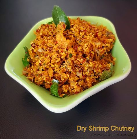 Prawn Dishes, Calamari Recipes, North Indian Recipes, Dried Shrimp, Dal Recipe, Garlic Fries, Grated Coconut, Curry Leaves, Fried Rice