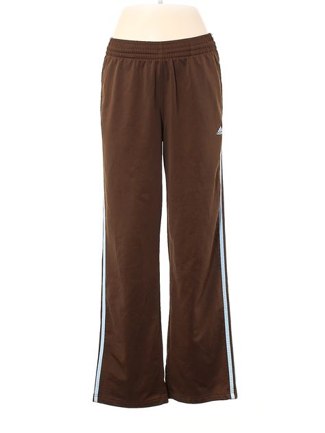 Brown Nike Track Pants, Brown Track Pants Outfit, Adidas 90s Outfit, Brown Track Pants, Brown Tracksuit, Brown Activewear, Adidas Pants Women, Track Outfits, Brown Sweatpants