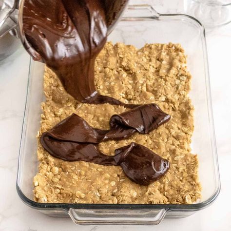 Chocolate Revel Bars Oatmeal, Revel Bars Recipe, Chocolate Revel Bars, Revel Bars, Chewy Oatmeal Cookie, Oatmeal Fudge Bars, Oatmeal Chocolate Chip Bars, Dessert Bar Recipes, Oatmeal Cookie Bars