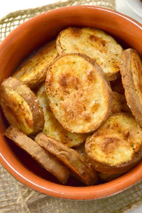 Oven Baked Sliced Potatoes, Crispy Potatoes In Oven, Oven Fried Potatoes, Potato Rounds, Baked Potato Slices, Crispy Baked Potatoes, Potatoes In Oven, Oven Roasted Potatoes, Baked Potato Recipes