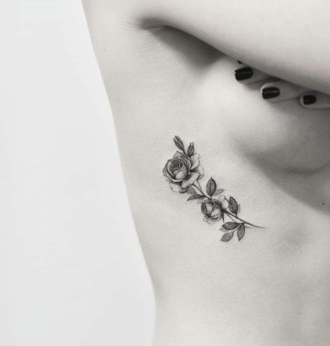 Amazing Tattoos, Small Tattoos Simple, Geniale Tattoos, Side Tattoos, Tattoo Work, Trendy Tattoos, Piercing Tattoo, Rose Tattoos, Love Tattoos