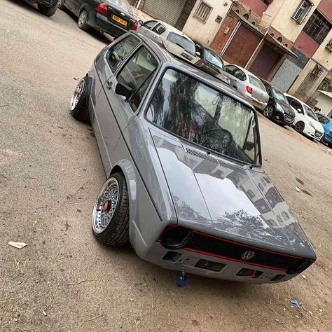 Nardo Grey (LY7C) MK1 VW Golf GTI Nardo Grey Cars, Golf Mk2 Tuning, Vw Polo Modified, Mk1 Rabbit, Vw Caddy Mk1, Golf Gti Mk1, Mk1 Caddy, City Golf, Mk1 Golf