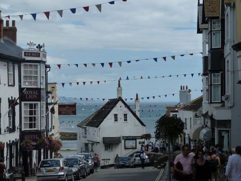 English Coastal Aesthetic, European Seaside Town, British Seaside House, Seaside Town Aesthetic, Seaside Aesthetic, English Seaside, Seaside Shops, Vintage Seaside, Ben Pentreath