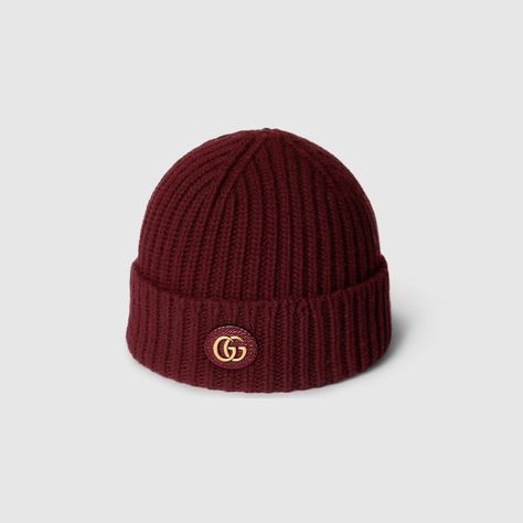 Shop the Wool cashmere hat with Double G in bordeaux at GUCCI.COM. Enjoy Free Shipping and Complimentary Gift Wrapping. Gucci Wool Hat, Gucci Embroidery, Cashmere Hat, Wool Hat, Style Guides, Dark Grey, Cashmere, Gift Wrapping, Italy