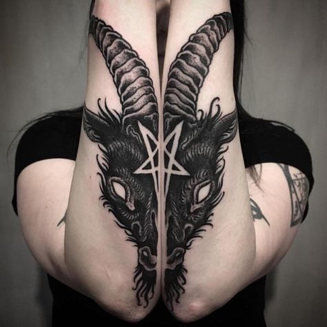 Are You Different? You Don't Fit In That Perfect Little Box? These badass tattoo ideas for women are for fighters, revolutionaries and rebells. Women With Tattoos, Satanic Tattoos, 42 Tattoo, Tattoo Ideas Unique, Unique Tattoos For Men, Occult Tattoo, Capricorn Tattoo, Devil Tattoo, Men Tattoos