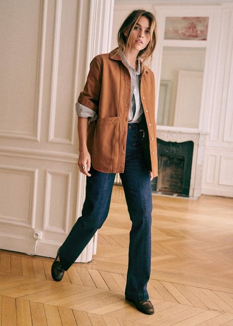 Sezane Will Jacket Outfit, Sezane Will Jacket, Tomboy Shirts, Printed Jacket, Cotton Textile, Jacket Outfit, Christmas 2022, Minimalist Wardrobe, Neutral Outfit