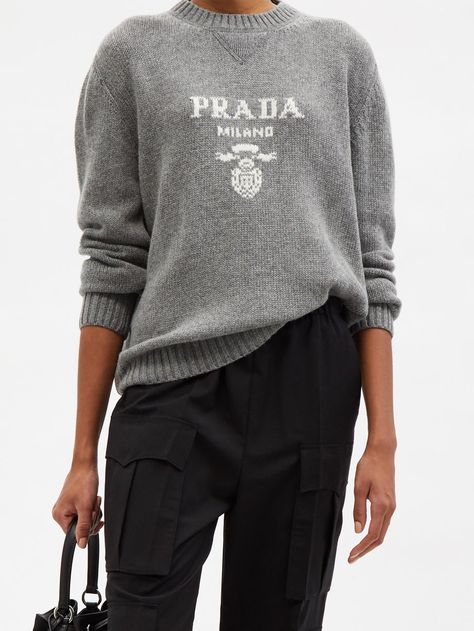 Prada Sweater Outfit, Prada Knitwear, Prada Sweater, Wishlist 2024, Knitted Clothes, Prada Designer, Women Lifestyle, Knit Outfit, Wool Blend Sweater