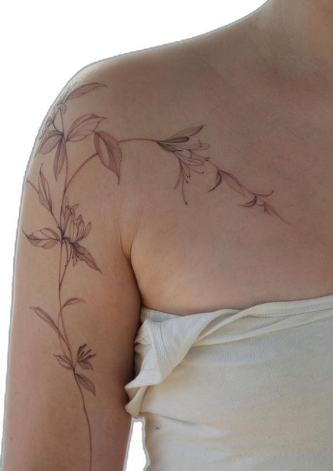 Simple Flower Shoulder Tattoos For Women, Honeysuckle Shoulder Tattoo, Honeysuckle Back Tattoo, Honeysuckle Arm Tattoo, Brown Floral Tattoo, Collar Bone And Shoulder Tattoo, Cool Shoulder Tattoos For Women, Honeysuckle Vine Tattoo, Honey Suckle Flowers Tattoo