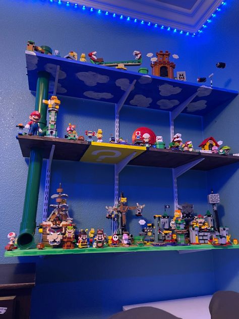 Mario Lego Storage, Mario Gaming Room, Lego Super Mario Sets, Lego Mario Display Ideas, Super Mario Lego Display Ideas, Lego Sets Display Ideas, Lego Area In Bedroom, Mario Lego Ideas, Super Mario Room Ideas