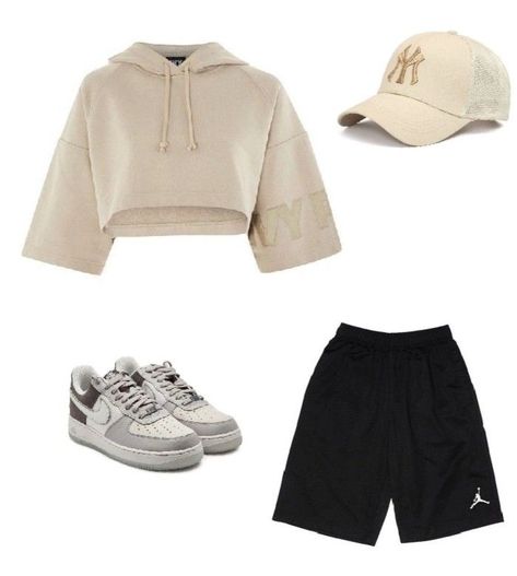 Dance practice outfit idea made by Hon4yx Practice Clothes Kpop, Btbt Dance Outfit, Dance Practice Outfits Shifting, Dance Rehearsal Outfit Kpop, Hip Hop Dance Practice Outfits, Lyrical Dance Practice Outfits, Cute Practice Outfits, Kpop Dr Practice Outfits, Outfit Inspo For Dance Practice