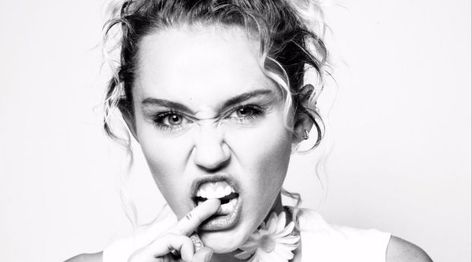 Miley Cyrus Monochrome 2017 Celebrities Wallpaper, Miley Cyrus Photoshoot, 2017 Wallpaper, Noah Cyrus, Country Pop, Wallpapers Images, Liam Hemsworth, Hannah Montana, Celebrity Wallpapers