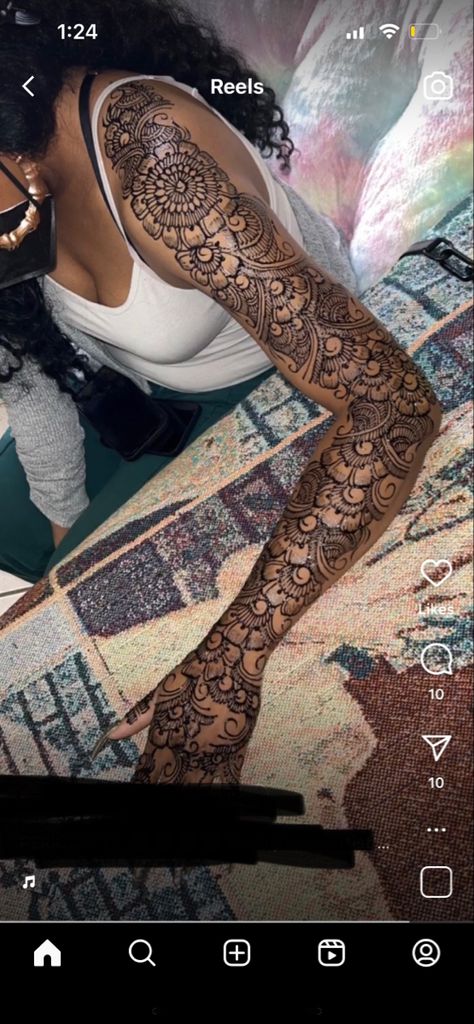 Henna Designs Whole Arm, Henna Designs On Shoulder, Henna Tattoo Sleeve Arm, Full Body Henna Designs, Henna Body Tattoo, Henna For Prom, Full Sleeve Henna Tattoo, Whole Arm Henna, Henna Neck Design