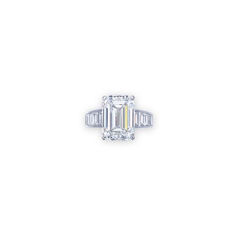 Cartier Engagement Ring, Cartier Diamond Ring, Cartier Diamond Rings, Gem Diamonds, Types Of Diamonds, Cartier Jewelry, Baguette Cut Diamond, Gemstone Jewellery, Finger Rings