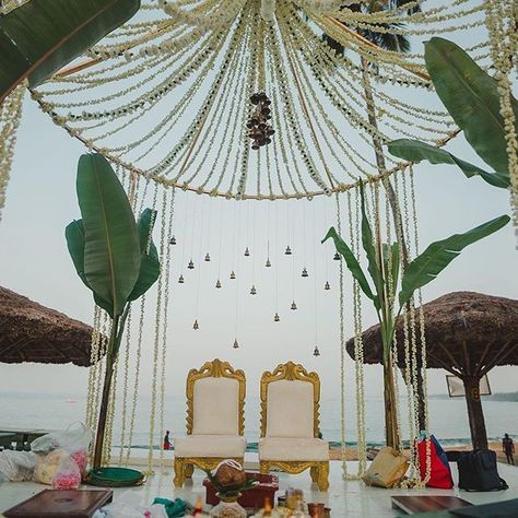 A Beautiful Kerala Wedding With Breathtaking Decor | WedMeGood Indian Beach Wedding, Mandap Ideas, Beach Side Wedding, Mandap Design, Wedding Setup, Hindu Ceremony, Mandap Decor, Wedding Planning Decor, Wedding Mandap