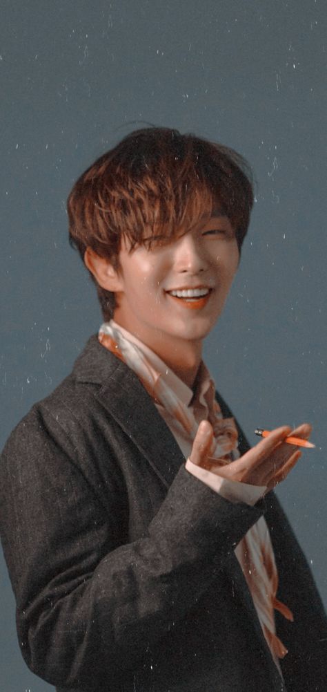 Kdrama Actors Wallpaper, Korean Actors Wallpaper, Bf Material Aesthetic, Lee Joon Gi Wallpaper, Actor Kdrama, Moon Lovers Drama, Kpop Fashion Men, Aesthetic Lockscreen, Lee Joongi