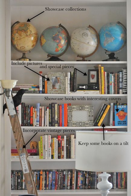 tips on styling a bookcase Styling A Bookcase, Styling Bookshelves, Decorating Bookshelves, Bookshelf Organization, Bookcase Styling, Bookshelf Styling, Book Organization, Bookshelf Decor, Home Library