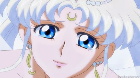 Neo Queen Serenity | We Heart It Sailor Moon Gif, Fanfiction Ideas, Princesa Serenity, Sailor Moon R, Sailor Moon Screencaps, Queen Serenity, Neo Queen Serenity, Arte Sailor Moon, Sailor Moon Stars