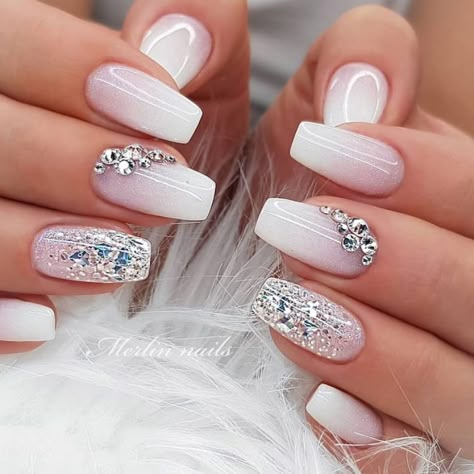 Bridal Nail Styles We Love! - Sonal J. Shah Event Consultants, LLC. Nail Art Blanc, Ongles Gel French, Glitter Butterfly, Nagel Tips, Coffin Press On Nails, Pink Gradient, Bride Nails, Nails Pink, Nail Designs Glitter