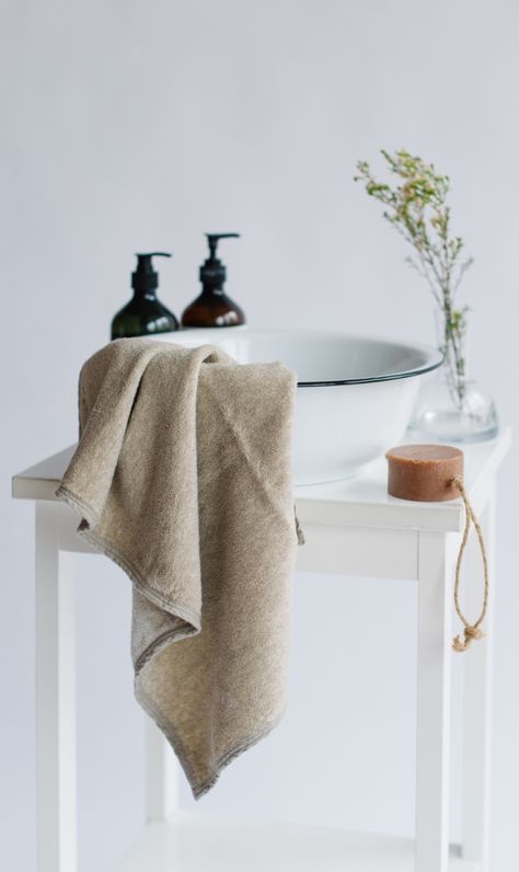 Towels Photography, Towel Photography, Bath Rituals, Waffle Towels, Linen Bathrobe, Double Bedding Sets, Eco Life, Egyptian Cotton Towels, Linen Bath Towels