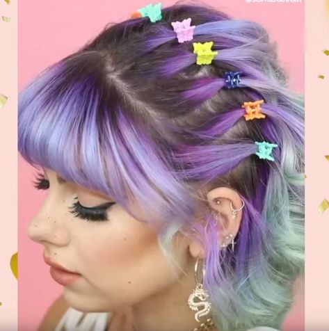 Coolest Hairstyles, Mini Hair Clips, Kids Curly Hairstyles, Butterfly Hair Clips, Fairy Hair, Hair Accessories For Girls, Hair Color Pastel, Clip Hairstyles, Peinados Fáciles Para Cabello Corto