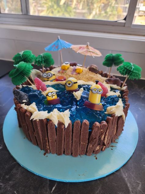 Australian Womens Weekly Birthday Cakes, Womens Weekly Kids Birthday Cakes, Jelly Pool Cake, Pool Birthday Cakes, Swimming Pool Cake, Beach Birthday Cake, Pool Party Cakes, Pool Cake, Beach Cake