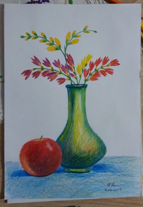 Colour Pencil Still Life Drawings, Easy Colour Pencil Drawings, Still Life Sketch Easy, Still Life Drawing Colour, Oil Pastel Still Life Drawing, Still Life Drawing Pencil, Easy Still Life Painting, Still Life Drawing Ideas, Still Life Oil Pastel