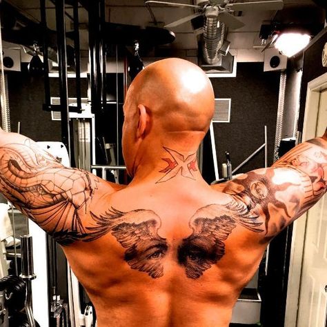 Vin Diesel may Have Just Revealed his New Tattoo Honoring​ Paul Walker Vin Diesel Tattoo, Paul Walker Tattoo, Diesel Tattoo, Kevin Prince Boateng, Ilona Smet, Melissa Satta, Diesel Fashion, Actor Paul Walker, Tattoo Back