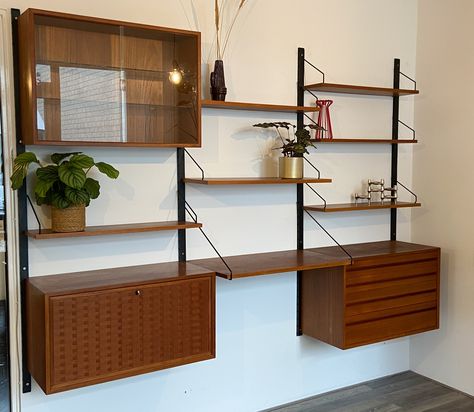 Cado Wall Unit, Cadovius Royal System, Danish Wall Unit, Poul Cadovius Wall Units, Mcm Wall Shelf Unit, Wall Shelving Systems, Teak Wall, Shelving Ideas, Wall Unit