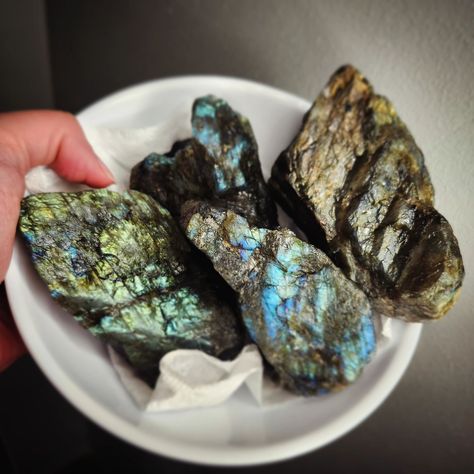 💠🔹️Raw Labradorite 🔹️💠 Large pieces Raw Labradorite, Labradorite, Gems, Quick Saves