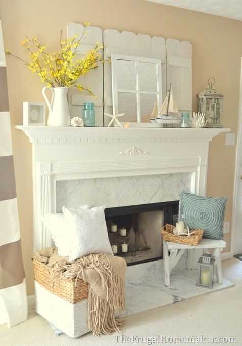 love the whites and subtle blues and hint of yellow Coastal Fireplace Ideas, Dream Beach Houses, Coastal Living Rooms, Style Cottage, Mantel Decor, Beach Cottage Style, The Fireplace, Fireplace Mantel, Decoration Inspiration